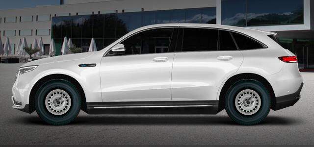 EQC 400 4MATIC (300k 145 kw 0 ccm